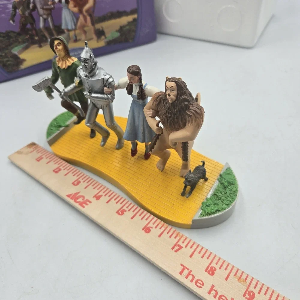 Vtg Dept‎ 56 The Wizard of Oz We're Off To See The Wizard Resin New Nos 2005